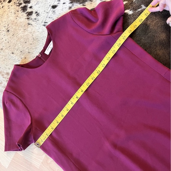 BABATON ARITZIA Patricio Short Sleeve Sheath Mini Dress in Burgundy Size 2‎ - Picture 6 of 7